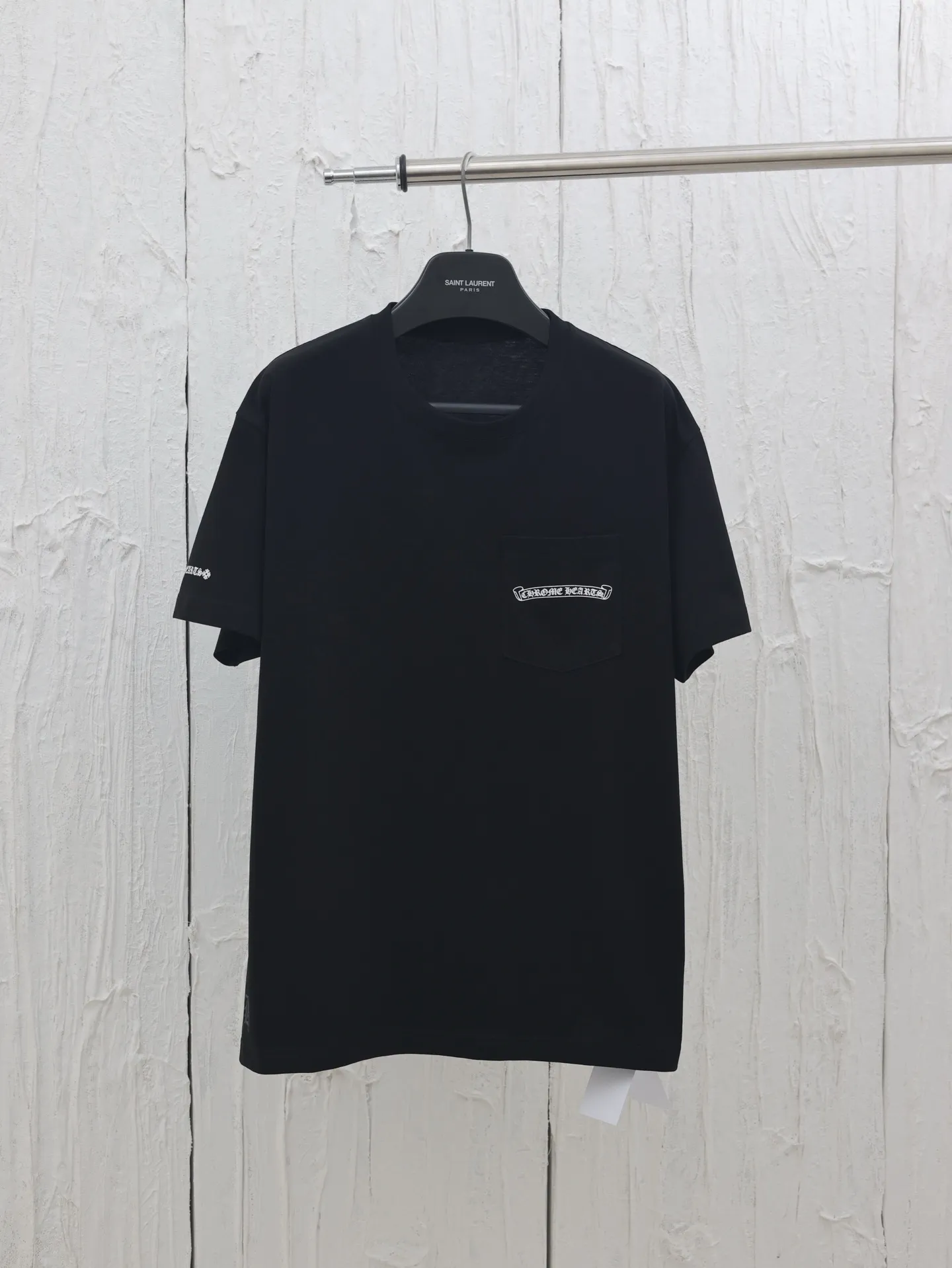 🅿️270 Come Hearts*/Cro Hearts 25SS back snowflake cross short-sleeved T-shirt. The fabric is made of 26-woven 200g cotton. The printing uses special imported slurry. Customized supporting accessories. Size: S/M/L